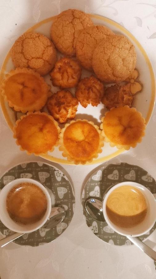 オルゴーゾロ Viche Viche Bed & Breakfast エクステリア 写真