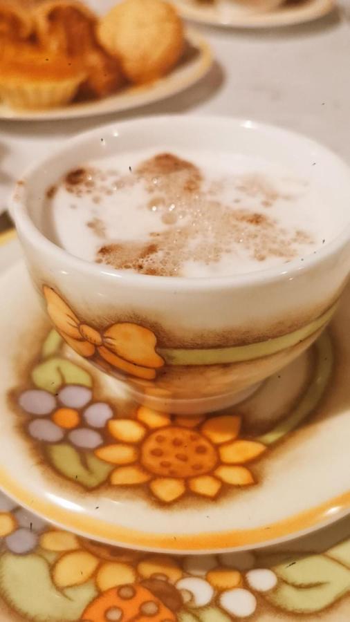 オルゴーゾロ Viche Viche Bed & Breakfast エクステリア 写真